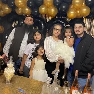 Meet your Posher, Maria